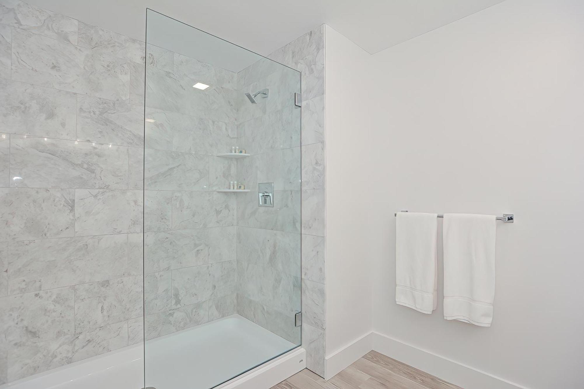 Thomas Sea Suites At Harbourtown Plymouth Bilik gambar
